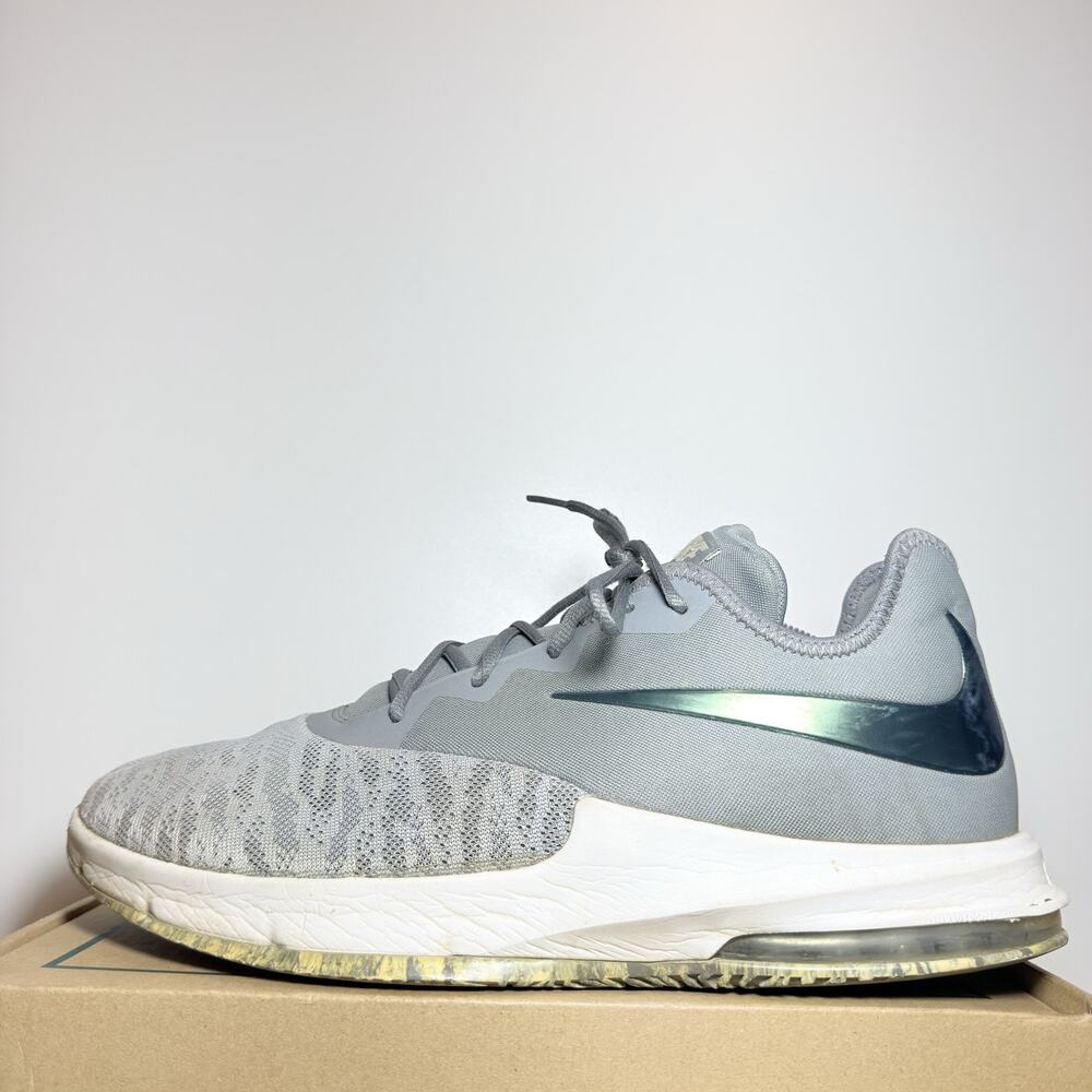 Nike Air Max Infuriate 3 Low Grey White Mens Size 13 Basketball Shoes Sneakers